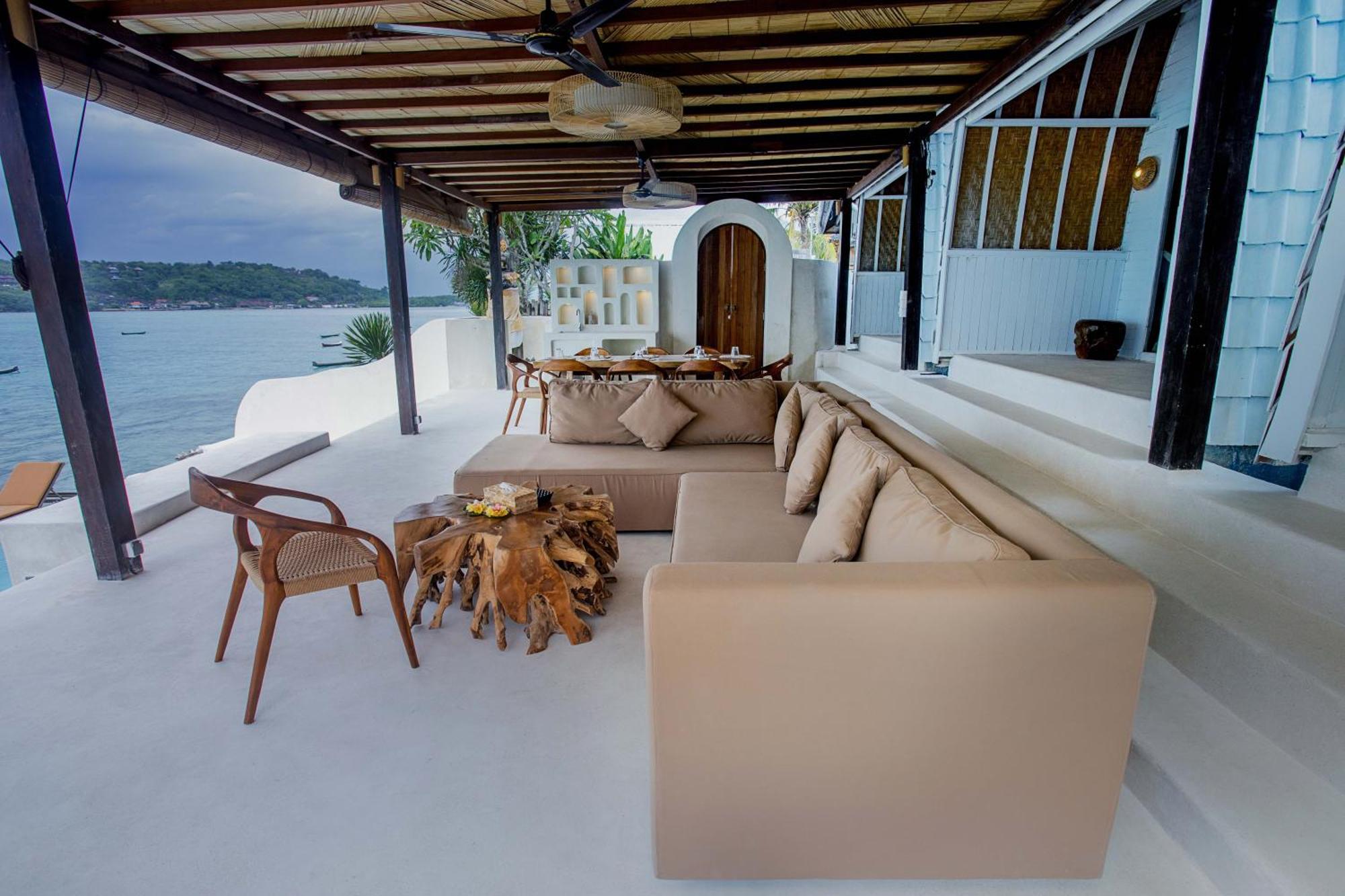 Aquavista Ceningan Hotel Lembongan Exterior foto
